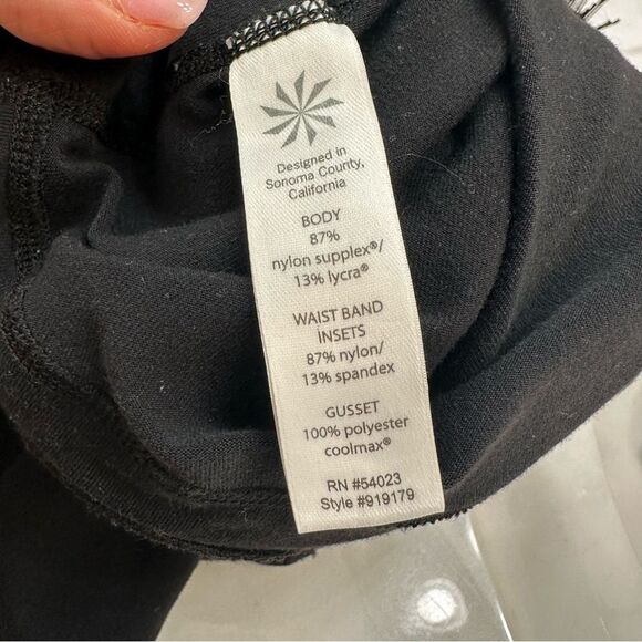 Athleta Womens Straight Up flare Athletic Pants 919179 size Small Black Gym - Picture 11 of 11